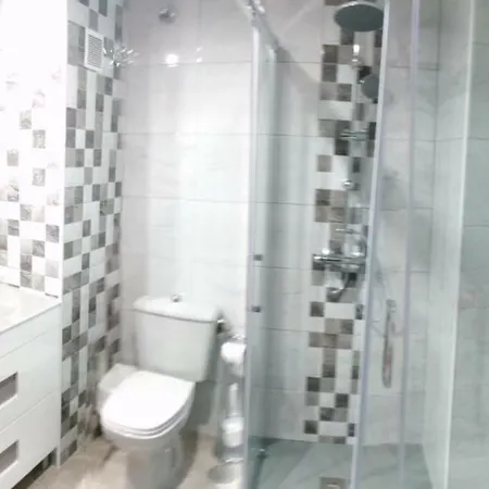 Esmeralda 2 * كاليبي