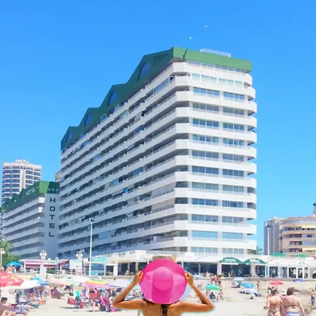 Esmeralda 2 דירה