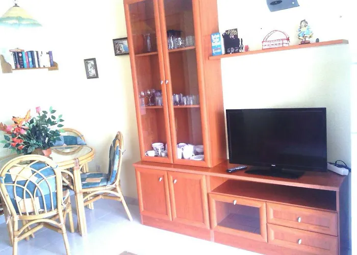 Apartamento Esmeralda 2 *