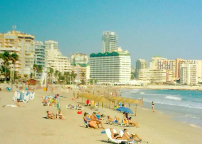 Apartamento Esmeralda 2 *